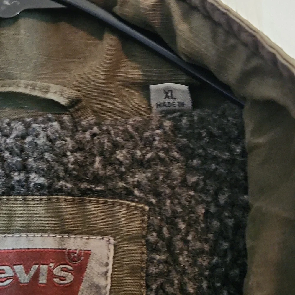 Levi's jacket - Picture 6 of 6